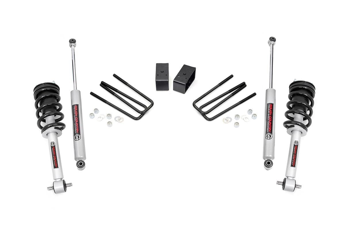 3.5 Inch Lift Kit | N3 Struts | Chevrolet Silverado/GMC Sierra 1500| 2007-2013 | Rough Country | 268.23