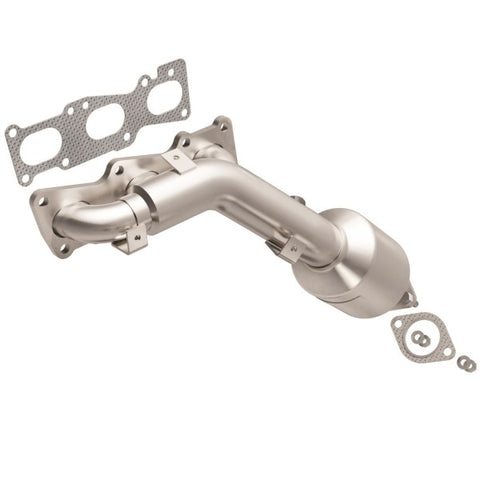 Magnaflow 2010-2012 Hyundai Genesis Coupe Catalytic Converter - 49-State / Canad